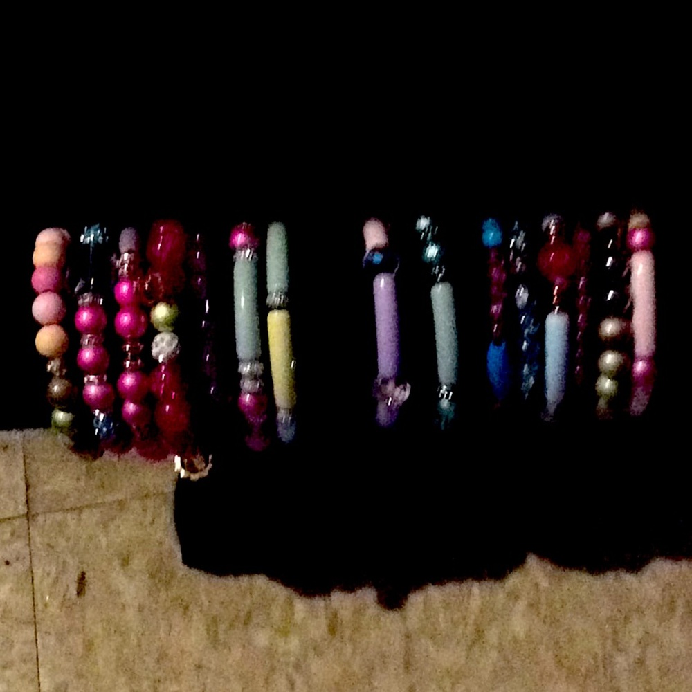 Fun bracelets start jewelry business (  no stand